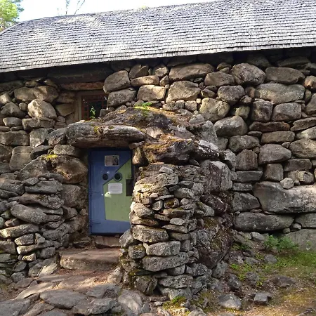 Ellivuori, Ellin Pooli2 Apartmán