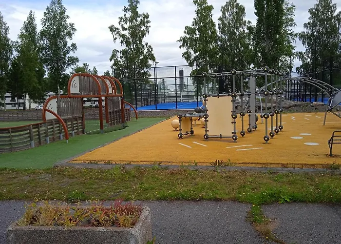 Ellivuori, Ellin Pooli2 *